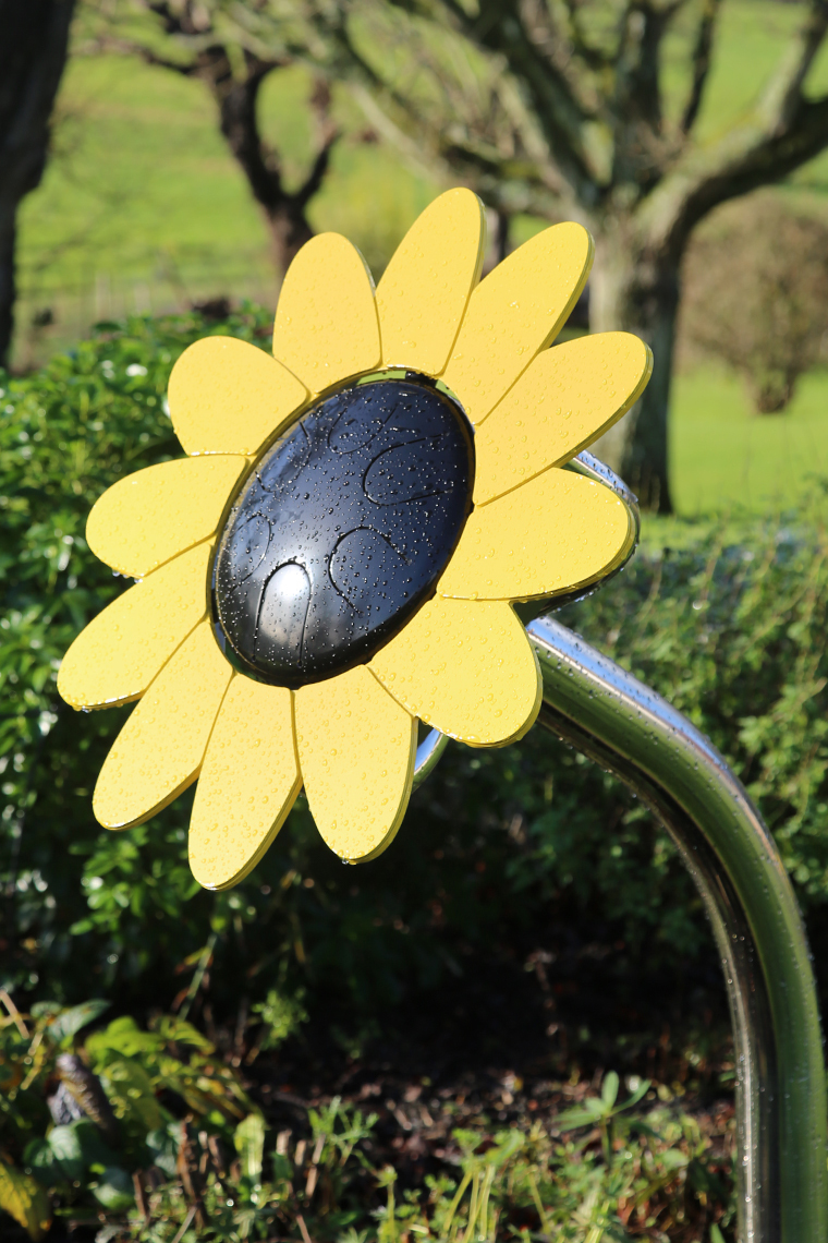 Sonnenblume HAPI DRUM, Zungentrommel mit Bodenplatte zum Anschrauben, Outdoor-Instrument