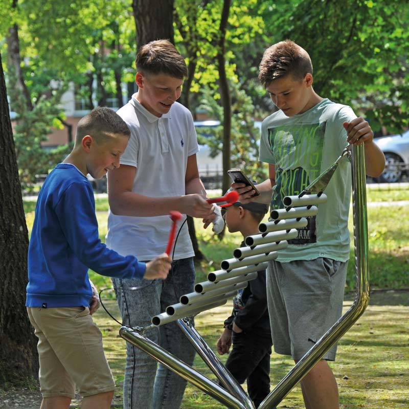 Röhrenglockenspiel Harmonieklang, Outdoor-Musikinstrument, zum Einbetonieren