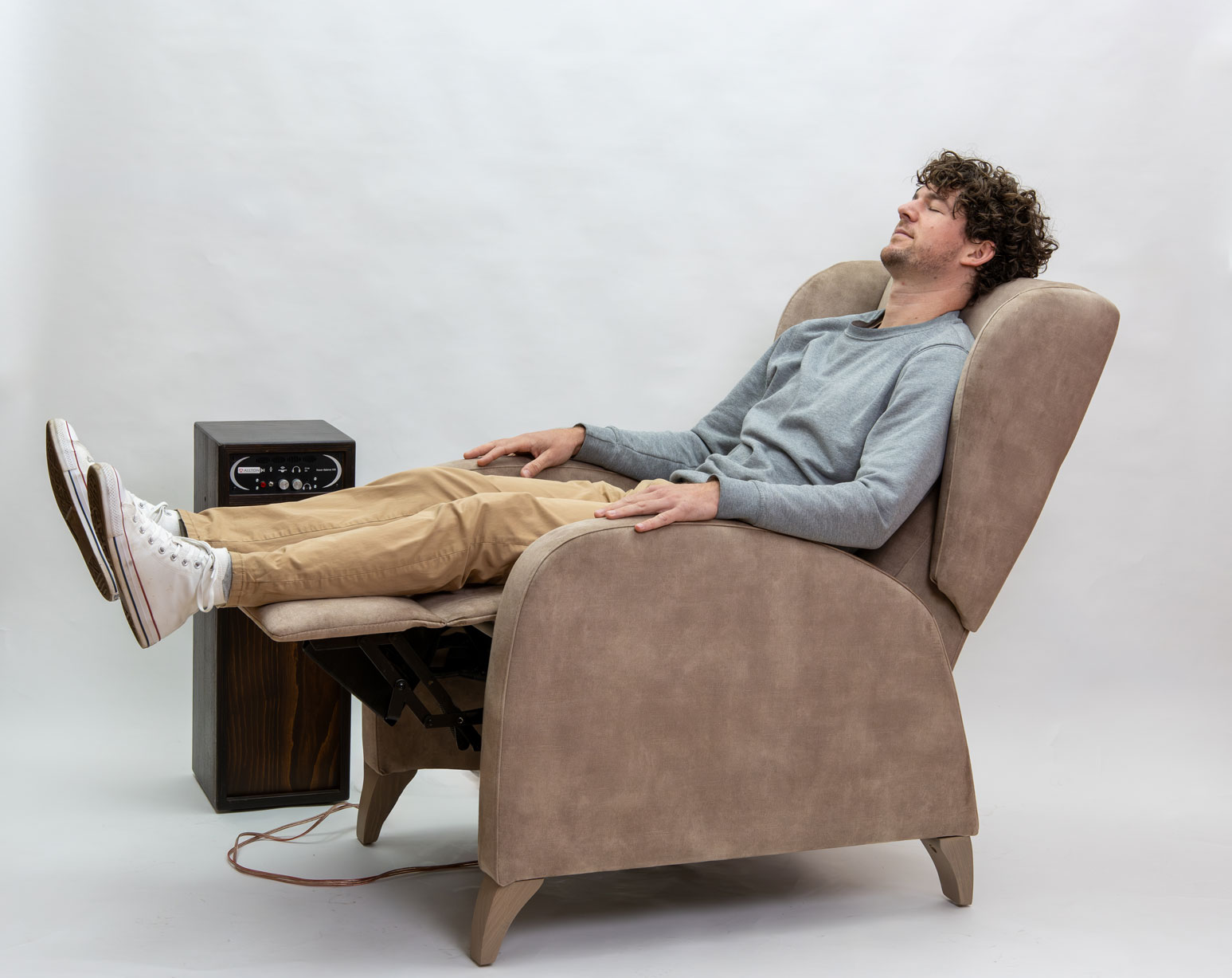CHORALL Musikresonanz-Sessel mit InSound-Musiksystem