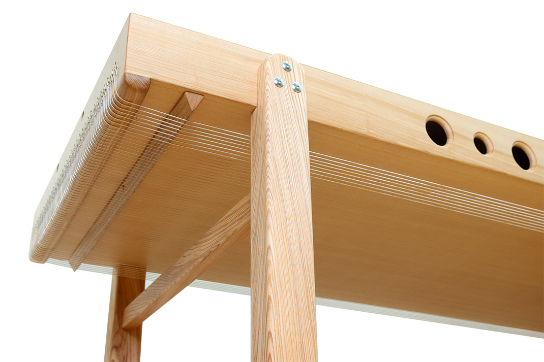 Monochord-Behandlungsliege Set, Modell MoMo, Esche