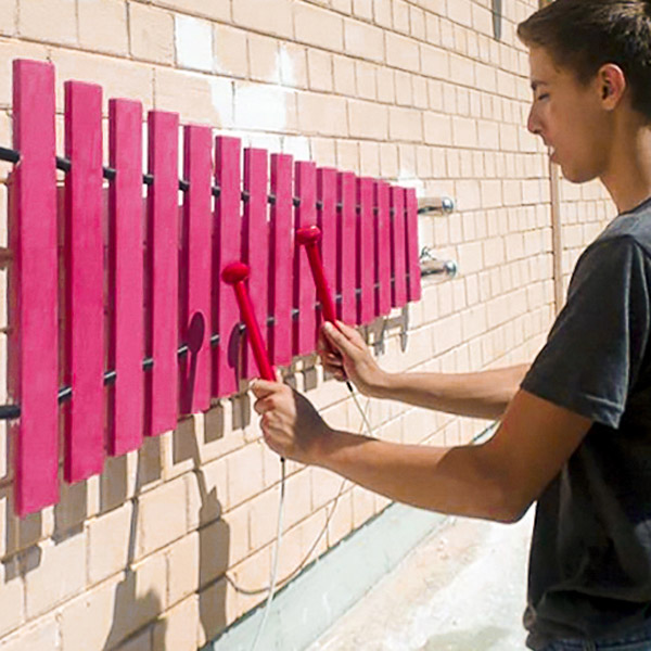 Wand-Marimba, Wandxylophon, diatonisch gestimmtes Outdoor-Instrument, Wandmontage