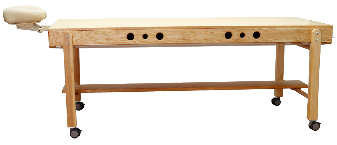 Monochord-Behandlungsliege, Modell MoMo, Esche