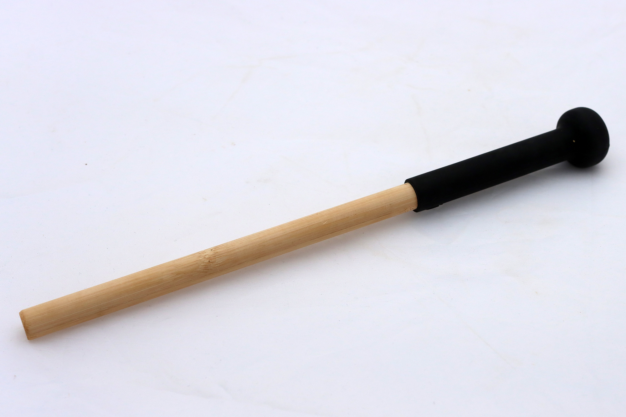 Kristall-Klangschalen-Klöppel SMAL, Holz mit Silikonkopf, schwarz, Ø 2,5 cm, Holzstil Ø 1 x 26 cm