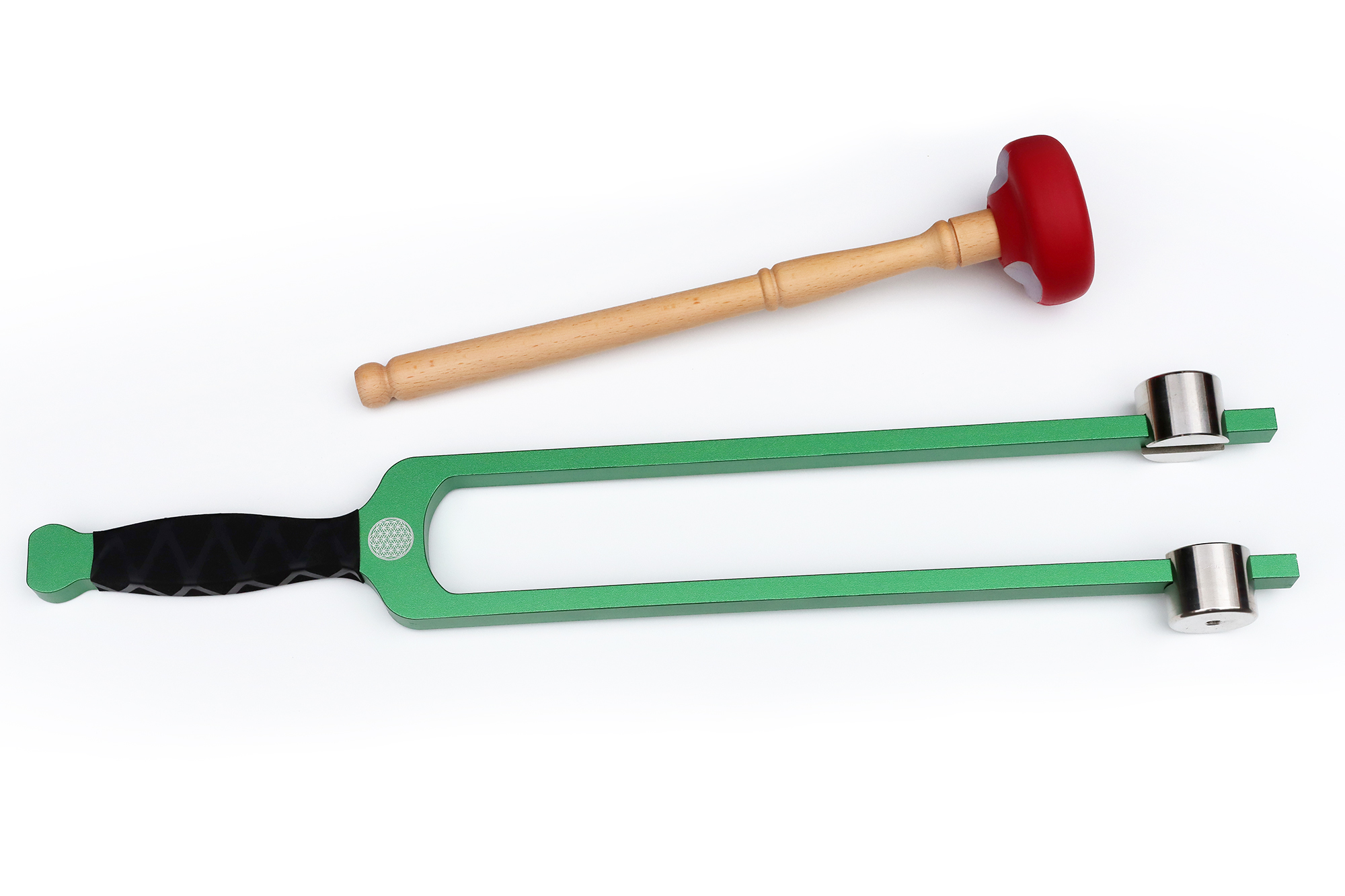 Stimmgabel XXL, Alu, grün, mit Klöppel, Gewichten und Koffer, Einstellbar zwischen 32 - 67 Hz