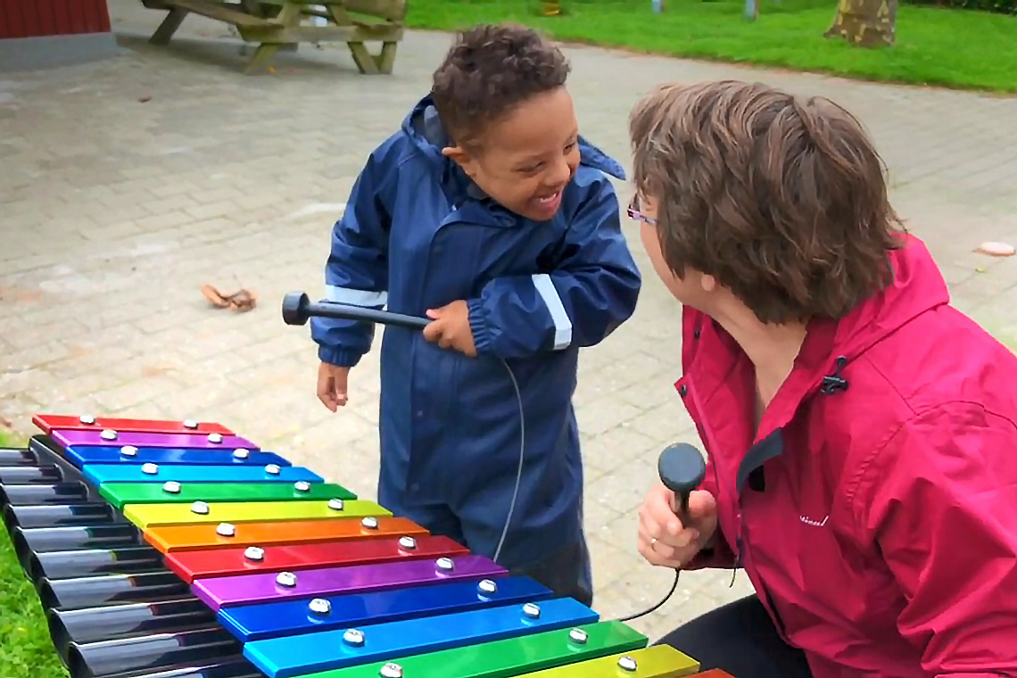 Metallofon CAVATINA-RAINBOW, zum Einbetonieren, Outdoor
