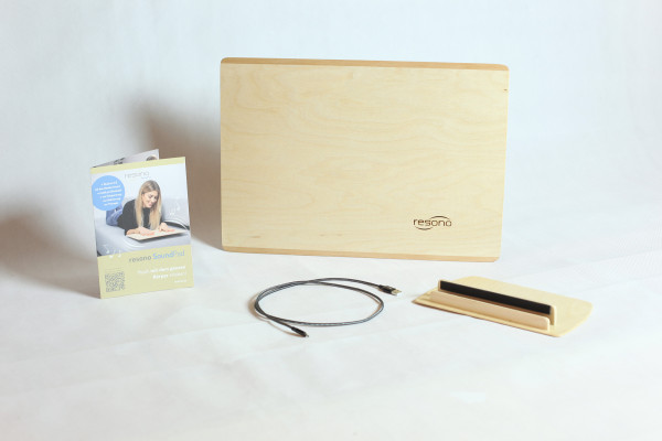 Soundpad Mark II, Holzplatte mit Vibrationsmodulen, 48,5 x 34 x 3 cm